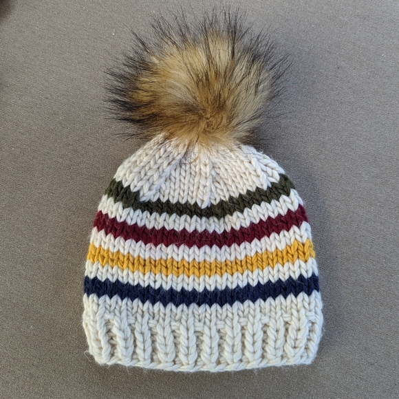 Striped Winter Hat with pompom - Picture 1 of 4